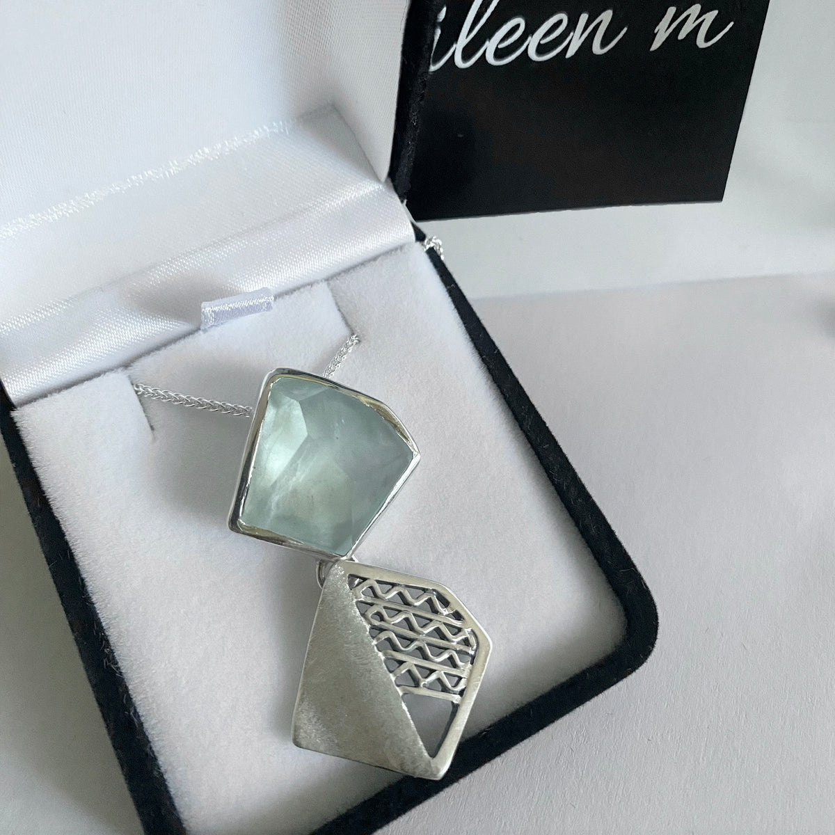 Filigree Aquamarine Neckchain