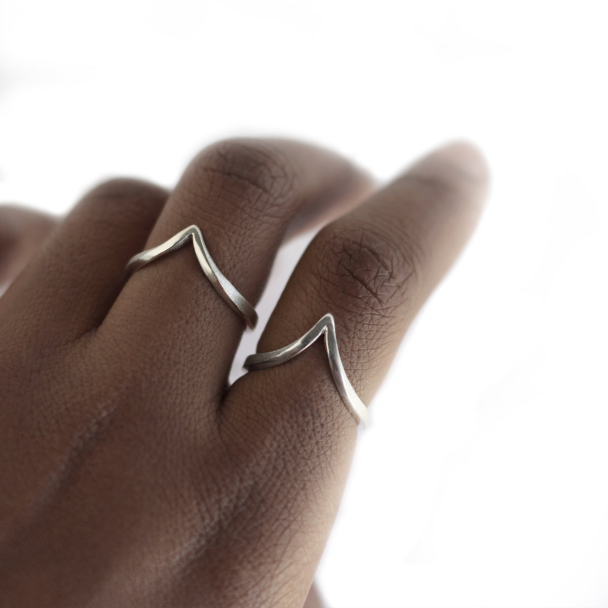 Deep 2025 wishbone ring