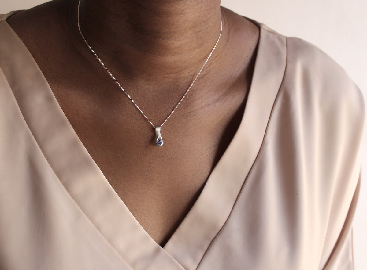 Dainty Gemstone Chain