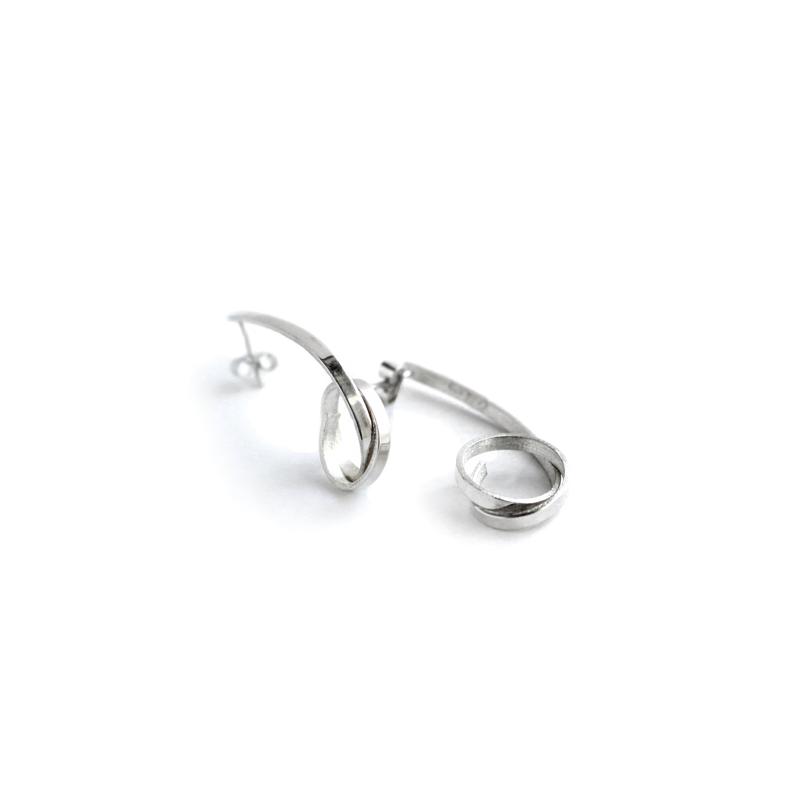 Loop earrings